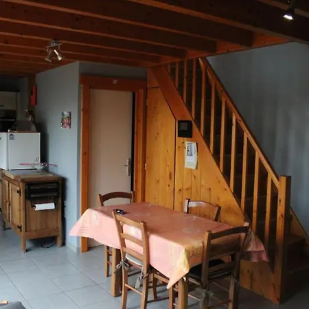 78 Holiday home *